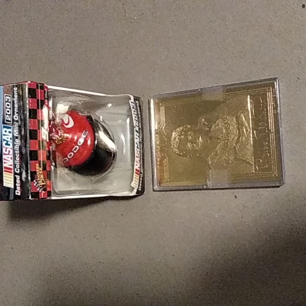 Bill Elliott Gold Card & Ornament Collectibles